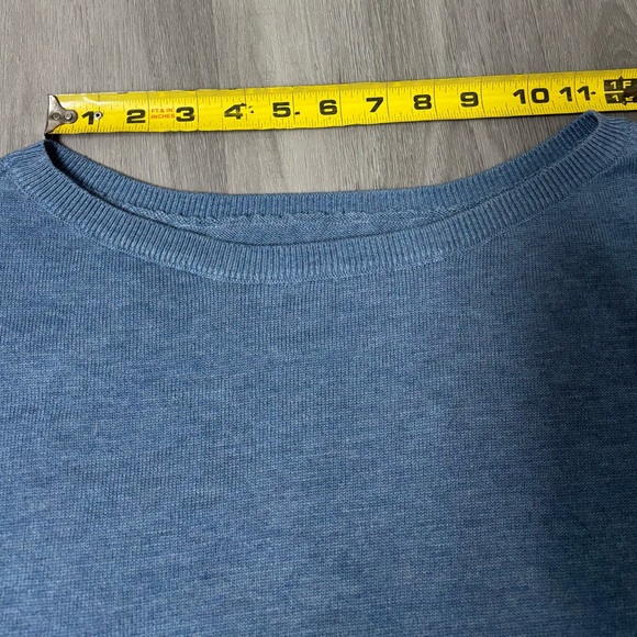 BloomChic Crew Neck Sweater Soft Blue Women’s Size 12 NWT - Picture 6 of 9
